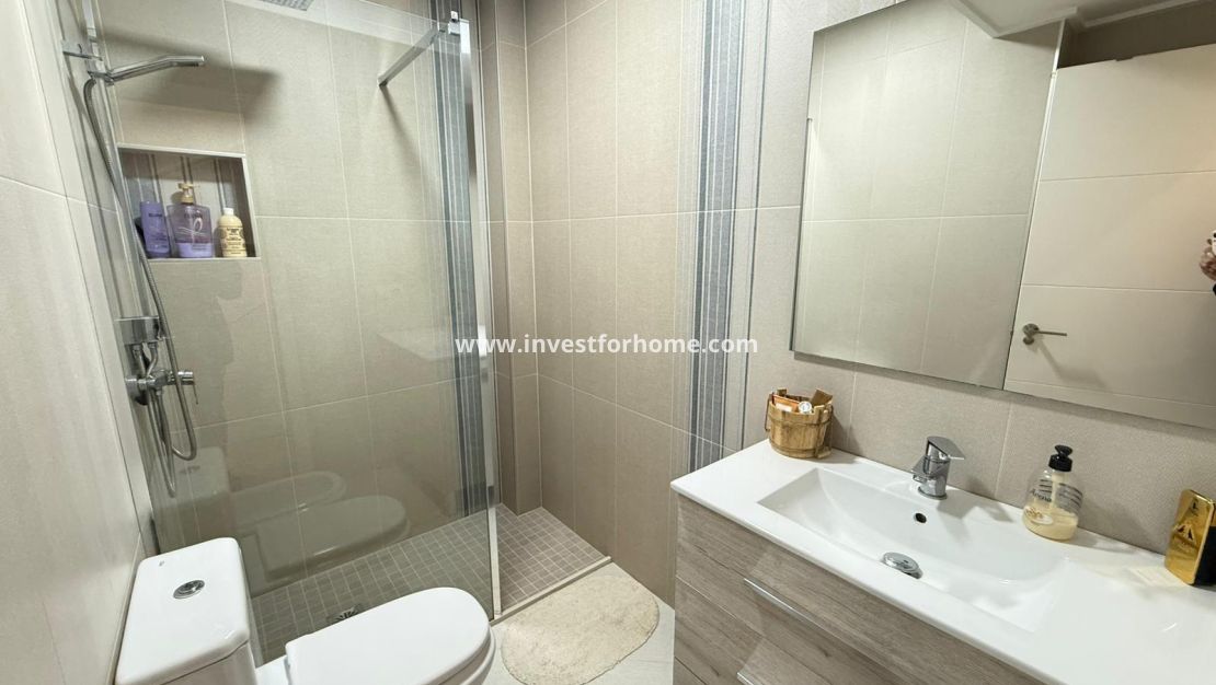 Sale - House - Torrevieja - El Chaparral