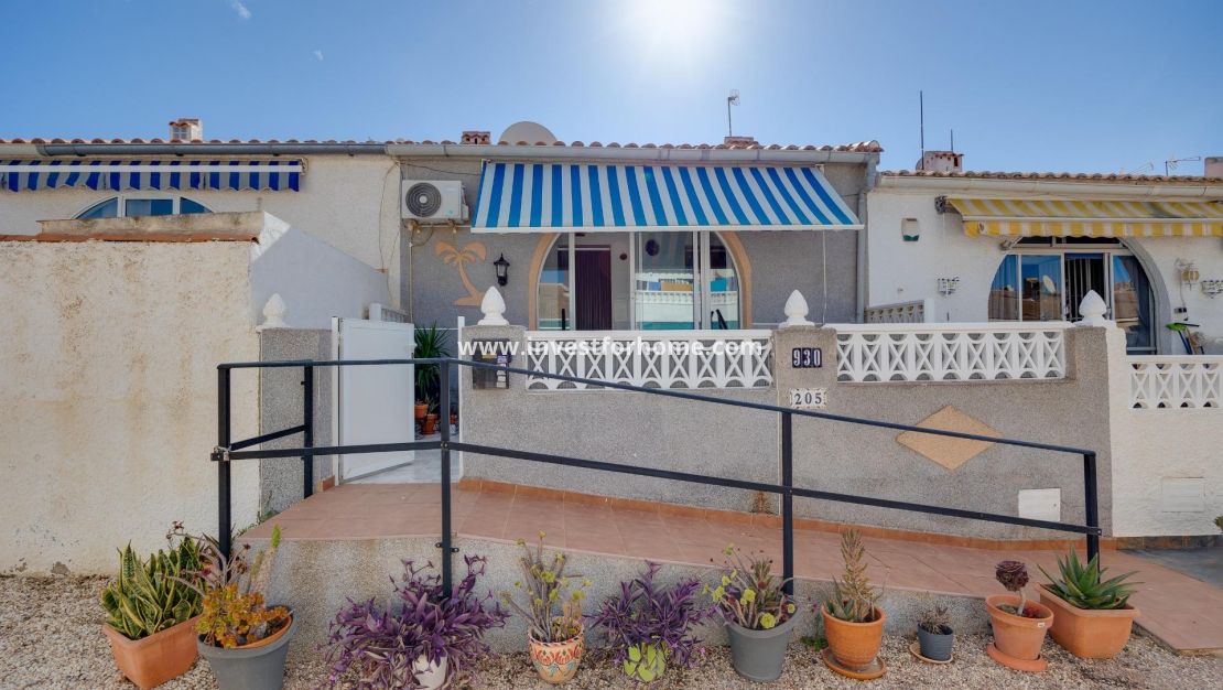 Sale - House - Torrevieja - La Siesta-El Chaparral