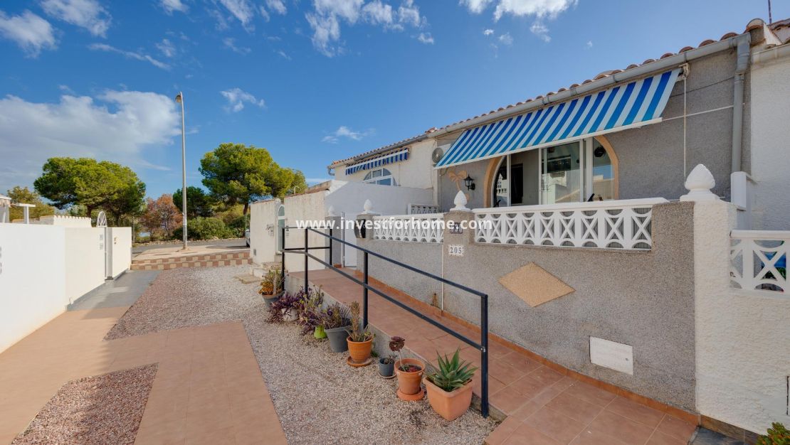 Sale - House - Torrevieja - La Siesta-El Chaparral