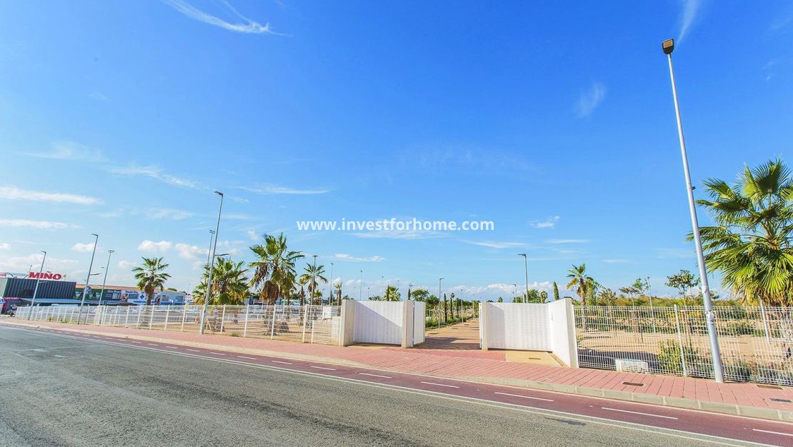 Sale - House - Torrevieja - La Siesta-El Chaparral
