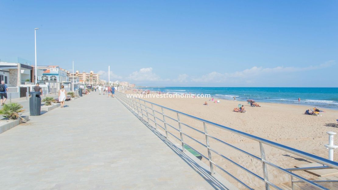 Sale - House - Torrevieja - La Siesta-El Chaparral