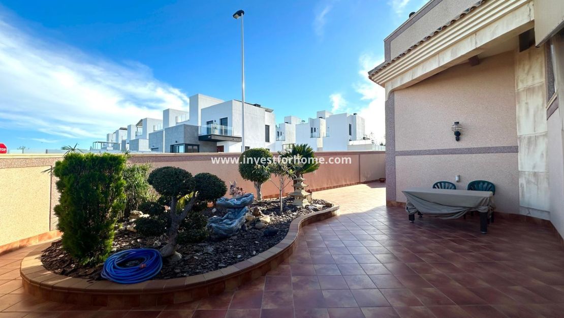 Sale - House - Torrevieja - La Siesta-El Chaparral