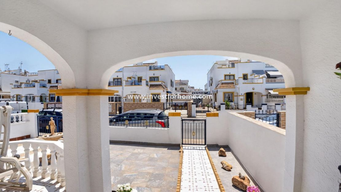 Sale - House - Torrevieja - La Siesta - El Salado - Torreta