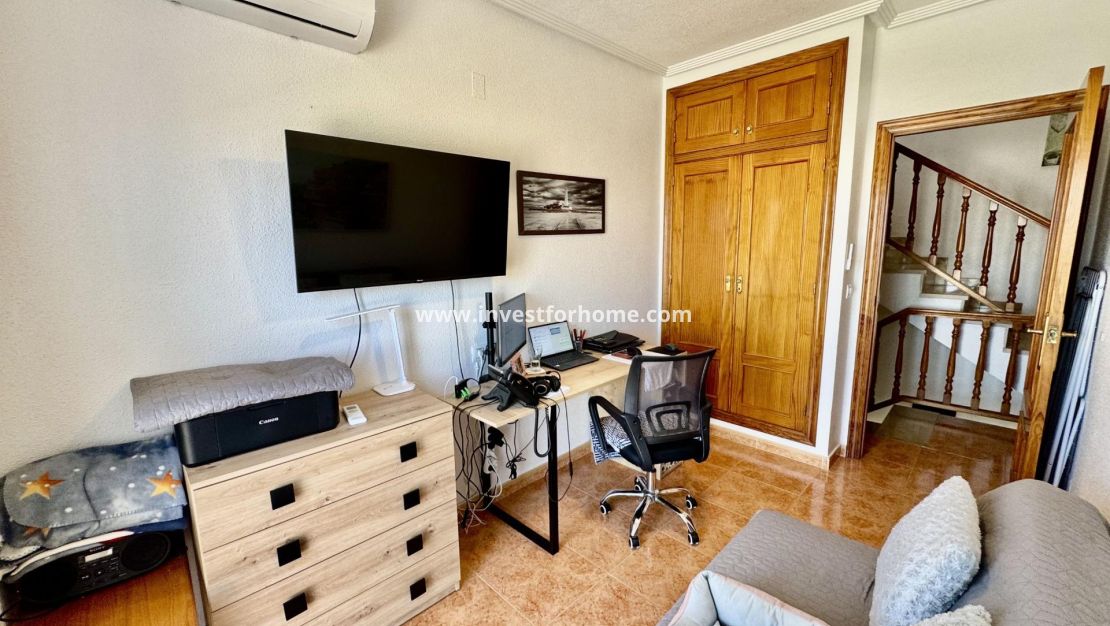 Sale - House - Torrevieja - La Siesta - El Salado - Torreta