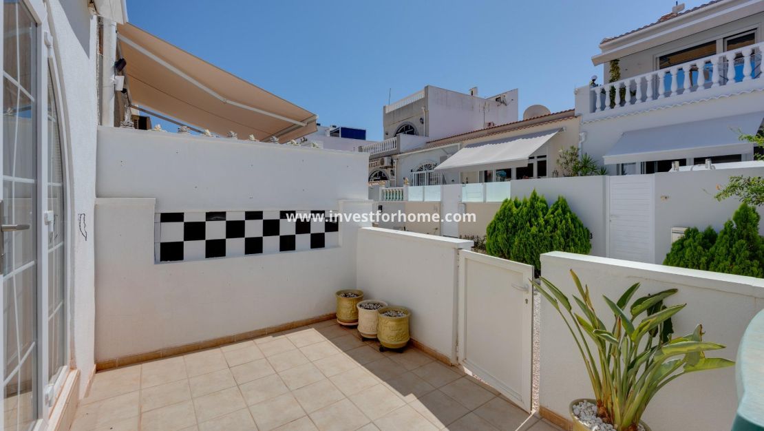 Sale - House - Torrevieja - La Siesta - El Salado - Torreta
