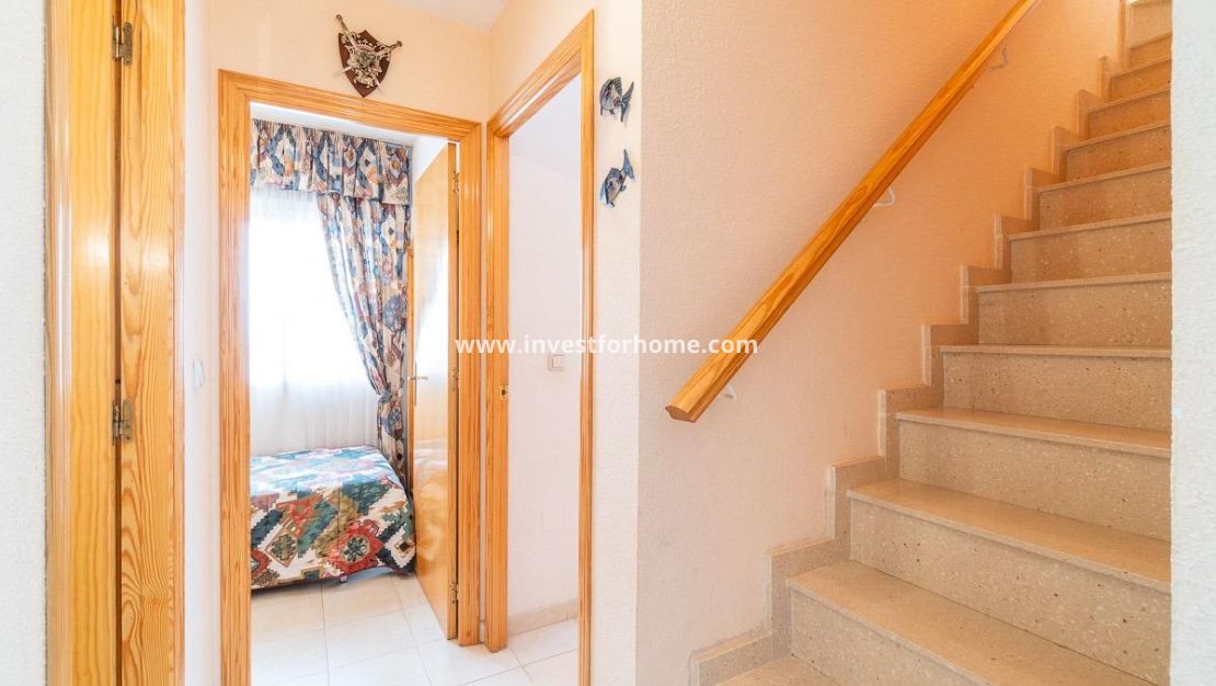 Sale - House - Torrevieja - Los Altos