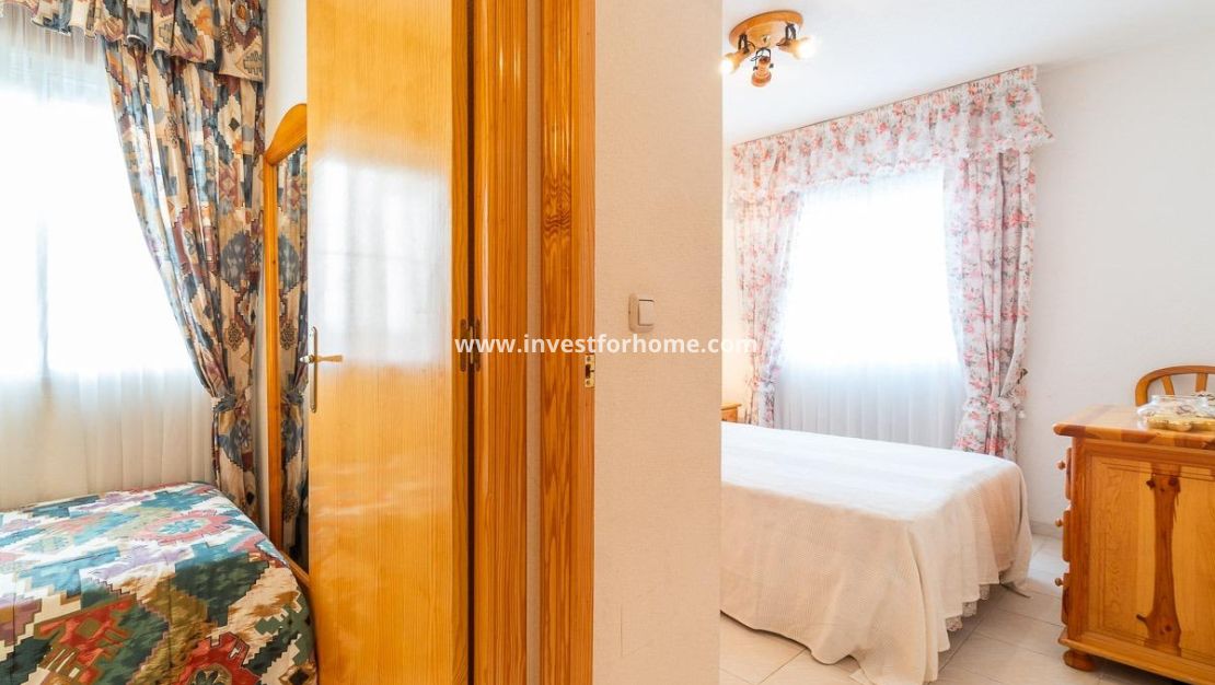 Sale - House - Torrevieja - Los Altos