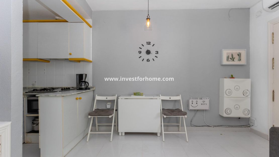 Sale - House - Torrevieja - Los Altos