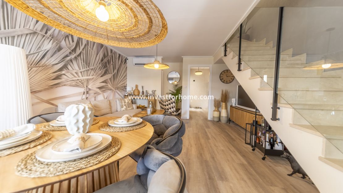 Sale - House - Torrevieja - Los Altos