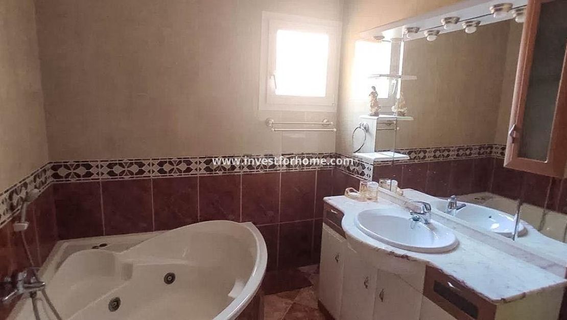 Sale - House - Torrevieja - Los Altos