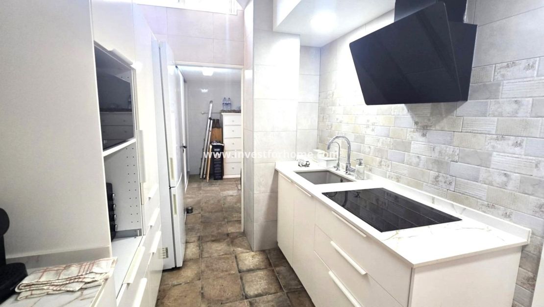 Sale - House - Torrevieja - Los Altos
