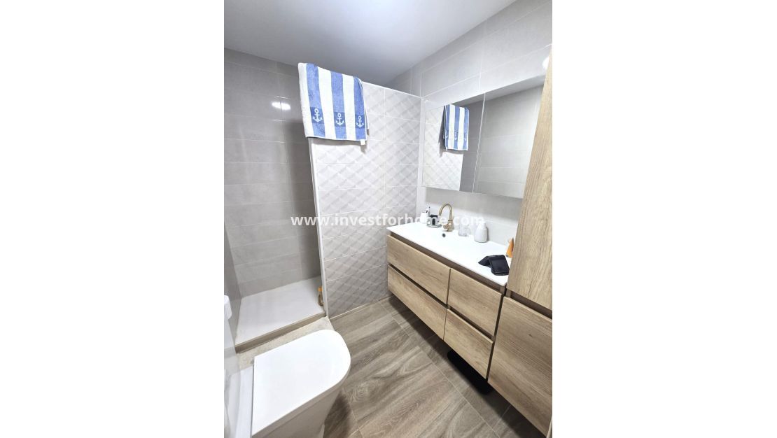 Sale - House - Torrevieja - Los Altos