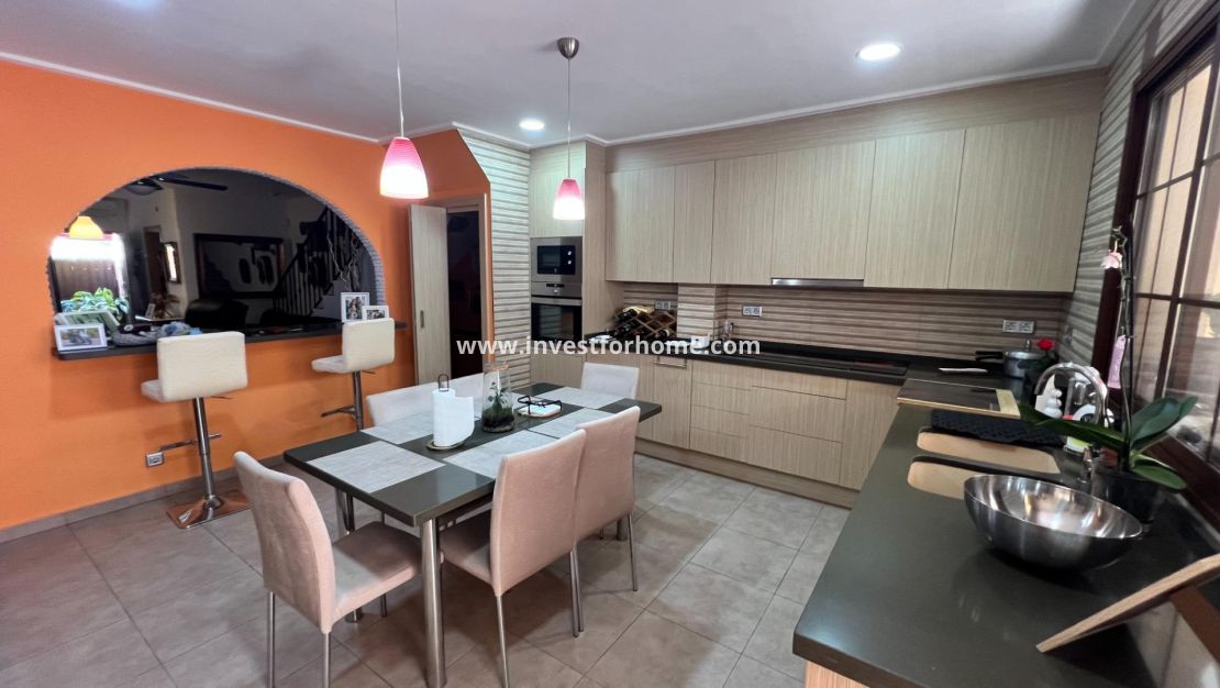 Sale - House - Torrevieja - Los Balcones - Los Altos Del Edén