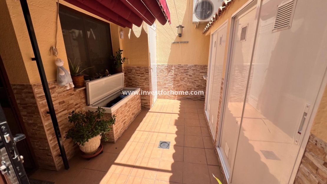 Sale - House - Torrevieja - Los Balcones - Los Altos Del Edén