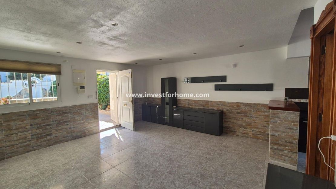 Sale - House - Torrevieja - Los Balcones