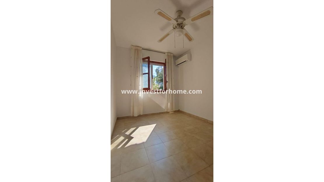 Sale - House - Torrevieja - Los Balcones
