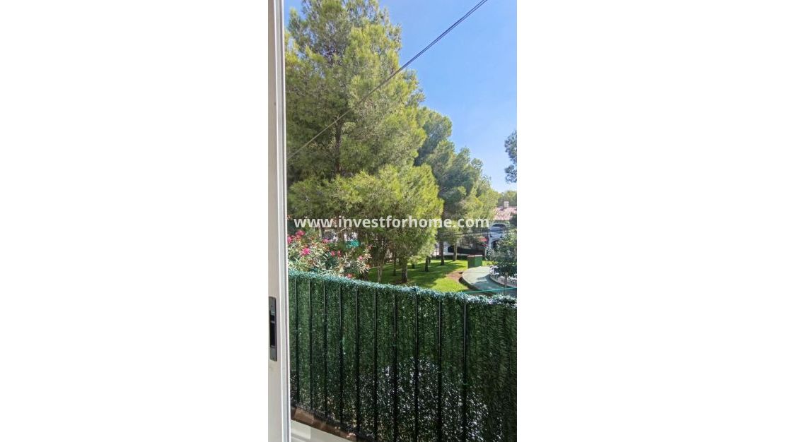 Sale - House - Torrevieja - Los Balcones
