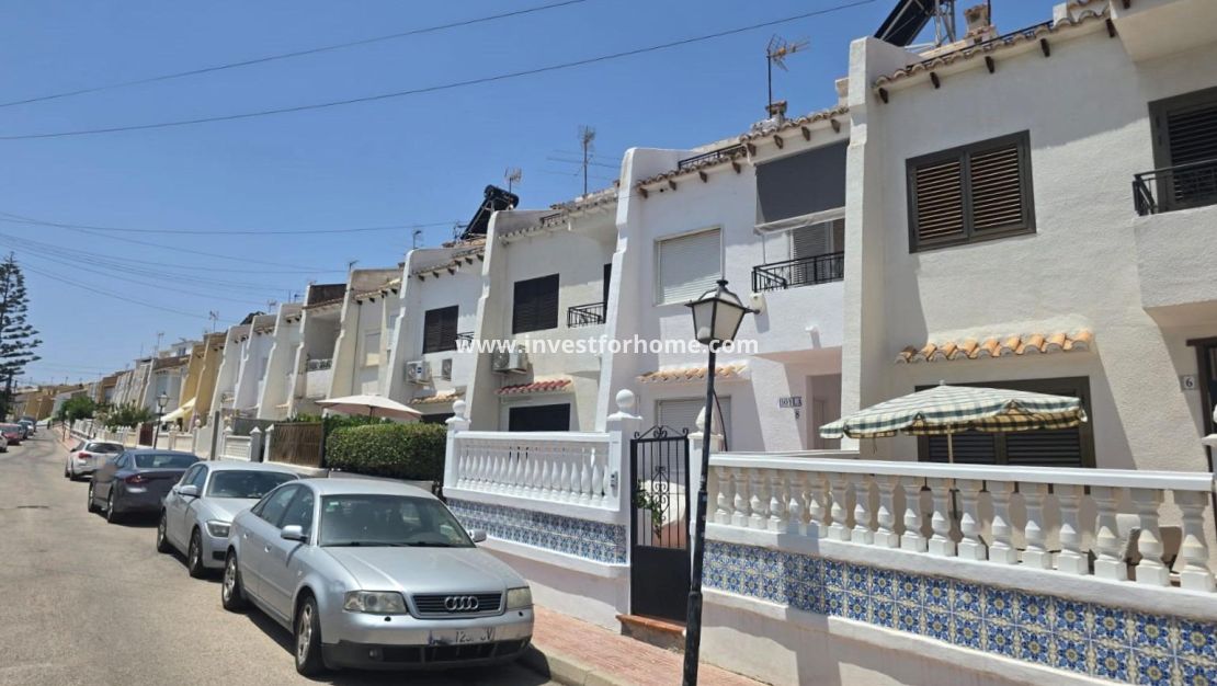 Sale - House - Torrevieja - Los Balcones