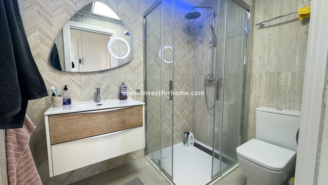 Sale - House - Torrevieja - Los Balcones