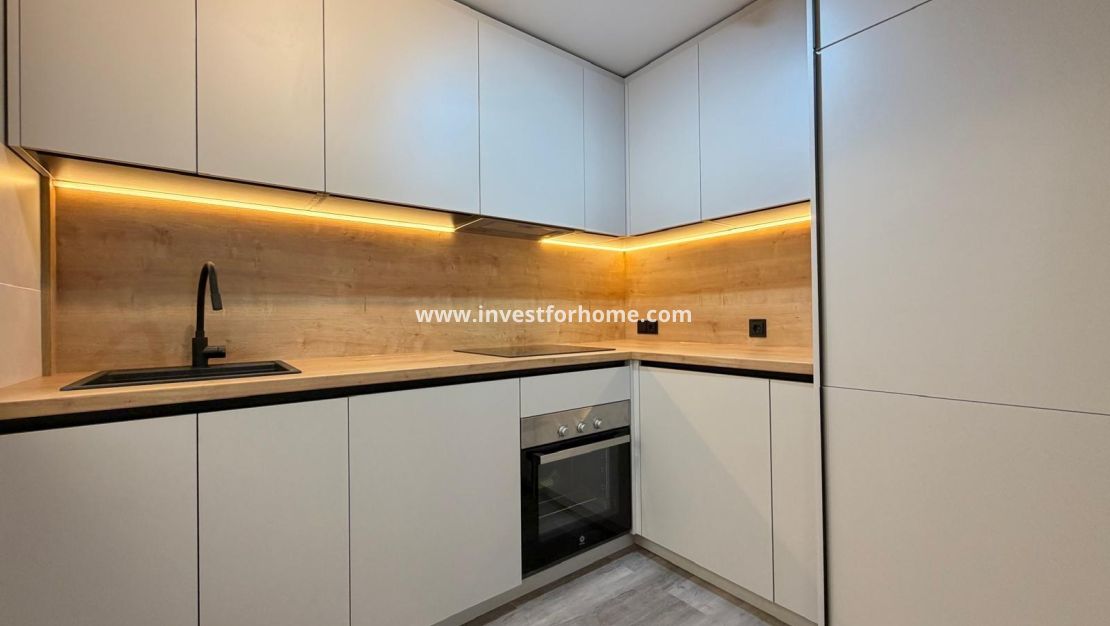 Sale - House - Torrevieja - Miramar - Torre Del Moro