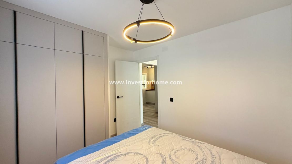 Sale - House - Torrevieja - Miramar - Torre Del Moro