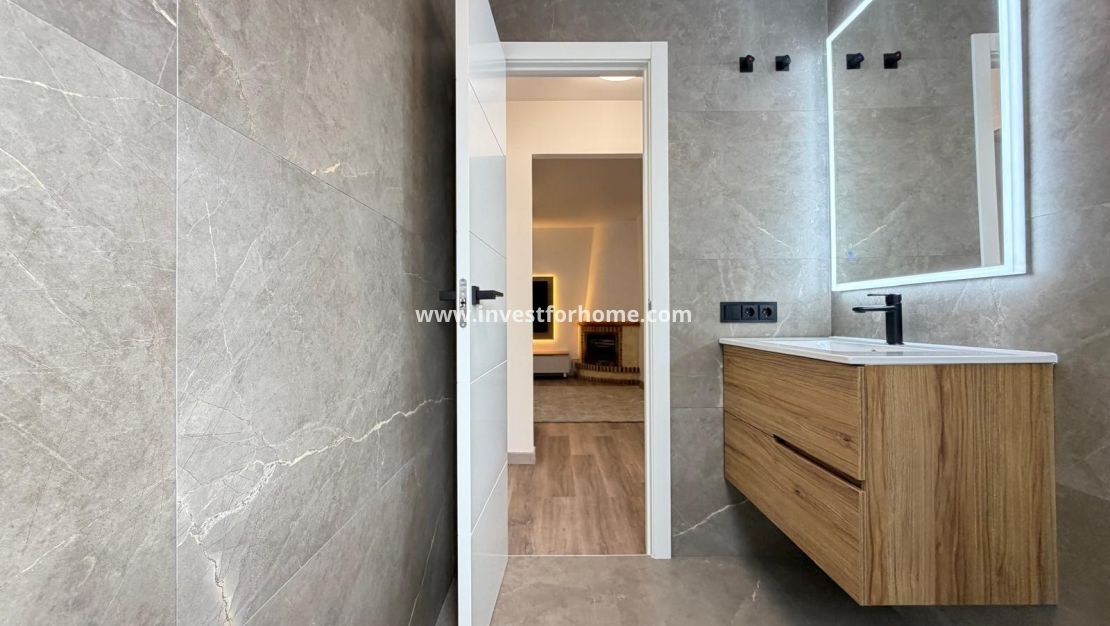 Sale - House - Torrevieja - Miramar - Torre Del Moro