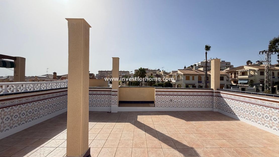 Sale - House - Torrevieja - Miramar - Torre Del Moro