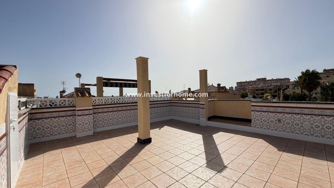 Sale - House - Torrevieja - Miramar - Torre Del Moro