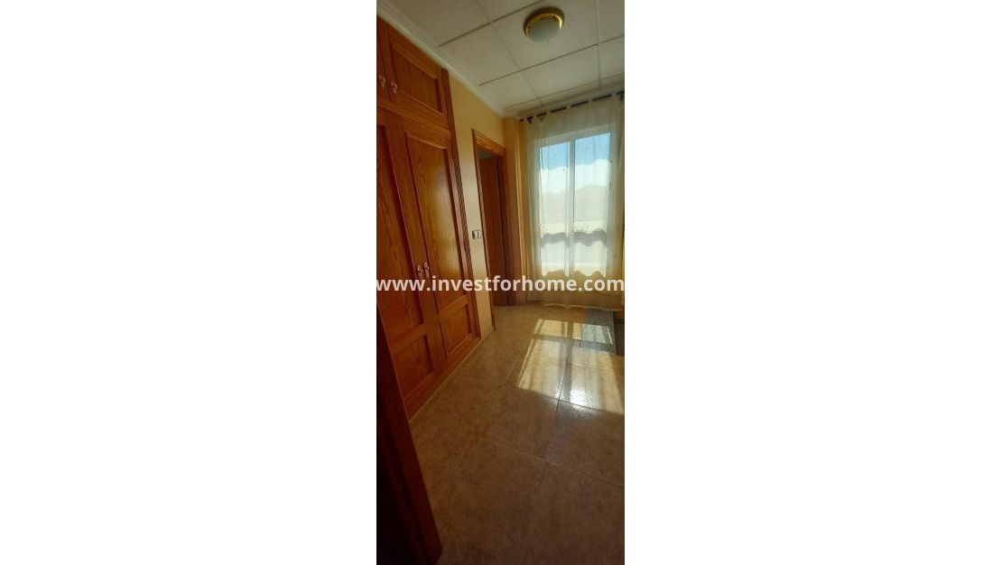 Sale - House - Torrevieja - Nueva Torrevieja - Aguas Nuevas