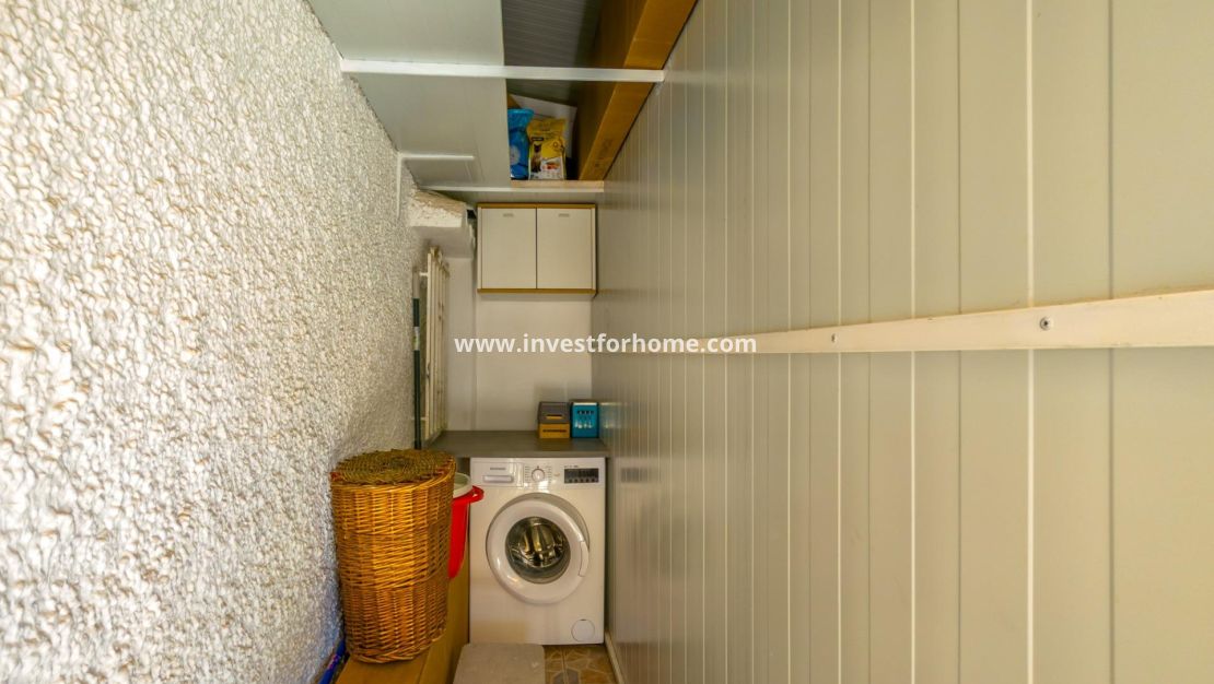 Sale - House - Torrevieja - Nueva Torrevieja - Aguas Nuevas