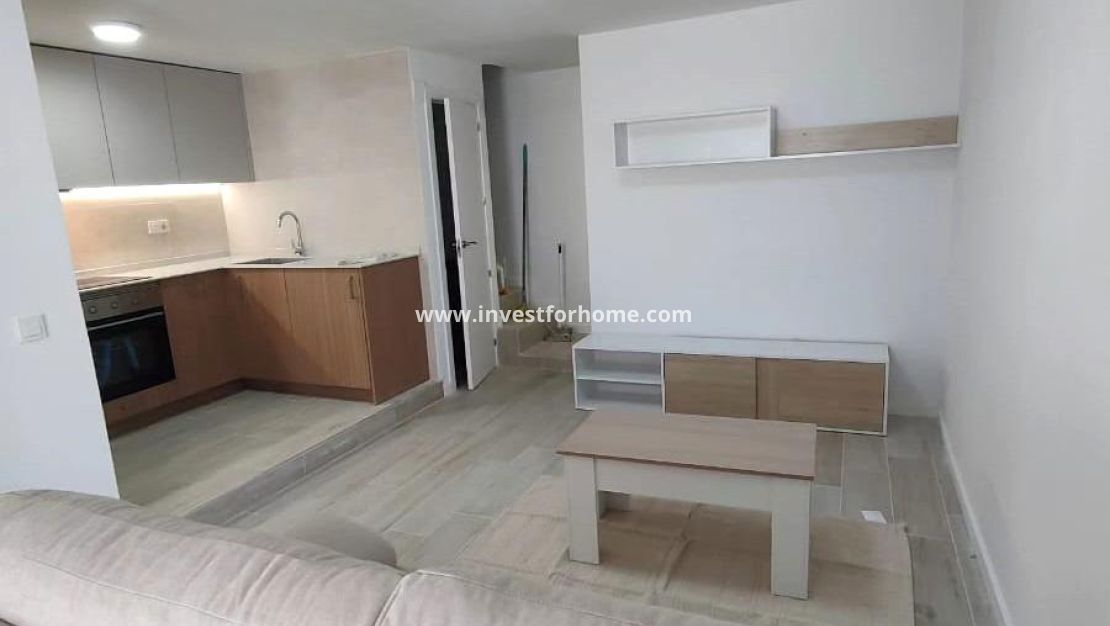 Sale - House - Torrevieja - Nueva Torrevieja - Aguas Nuevas