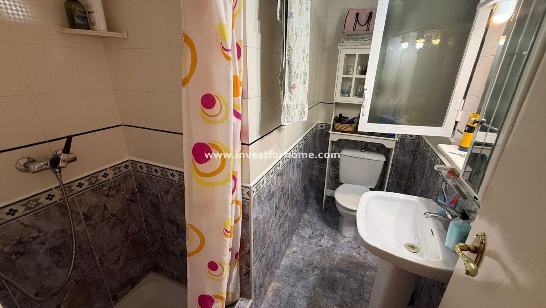Sale - House - Torrevieja - Nueva Torrevieja - Aguas Nuevas