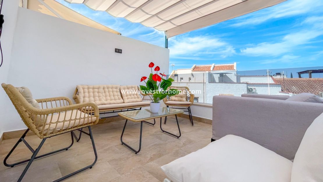 Sale - House - Torrevieja - Nueva Torrevieja - Aguas Nuevas