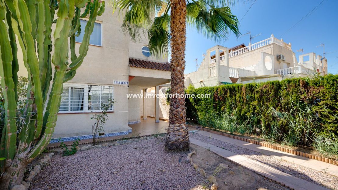 Sale - House - Torrevieja - Paraje Natural