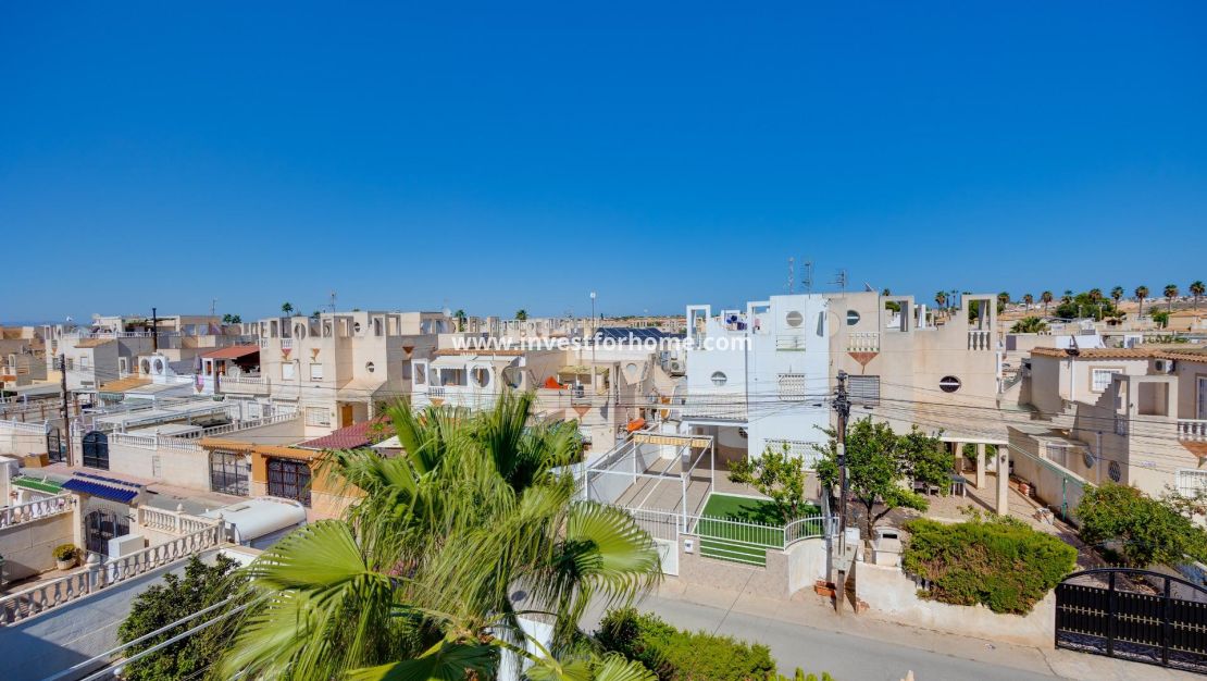 Sale - House - Torrevieja - Paraje Natural