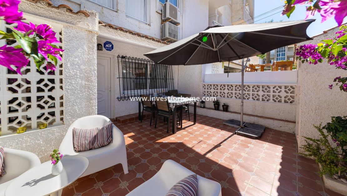 Sale - House - Torrevieja - Playa de los Locos