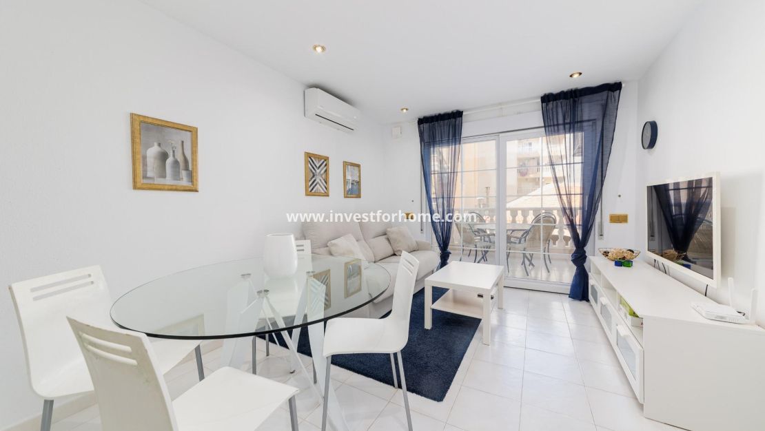 Sale - House - Torrevieja - Playa de los Locos