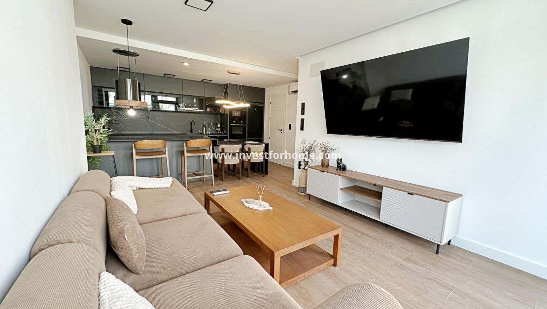 Sale - House - Torrevieja - Playa de los Locos
