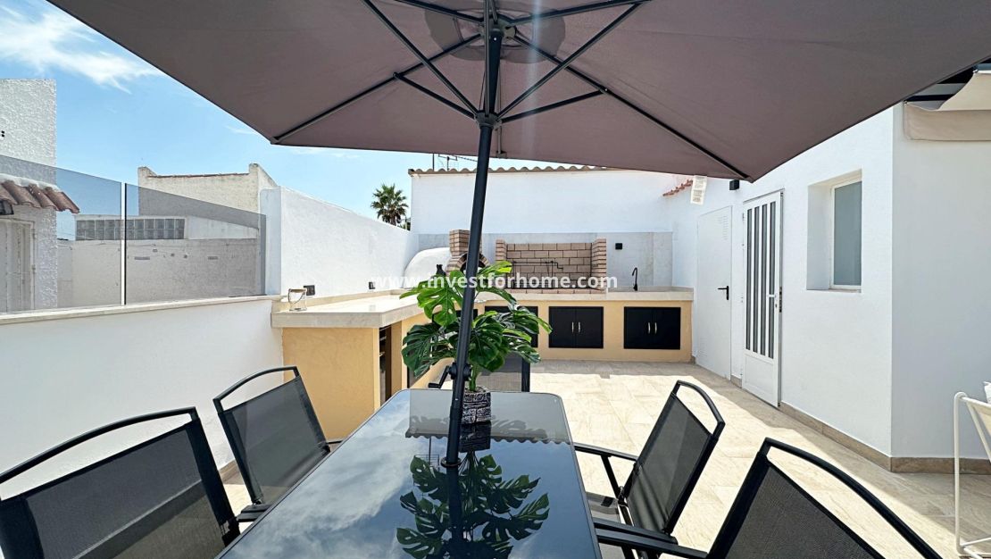 Sale - House - Torrevieja - Playa de los Locos