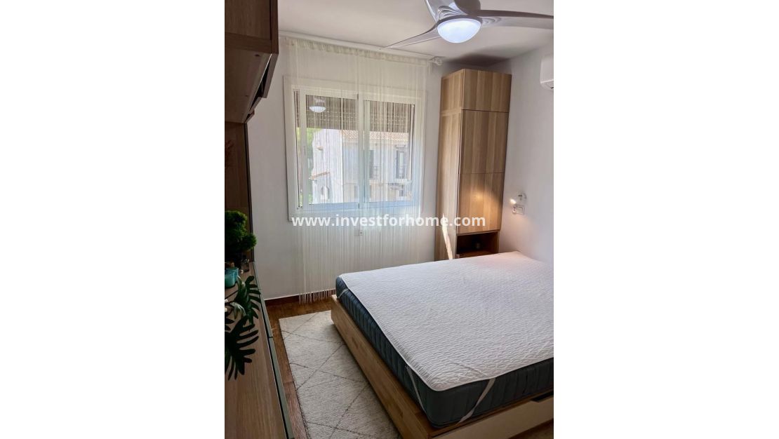 Sale - House - Torrevieja - Playa del Cura
