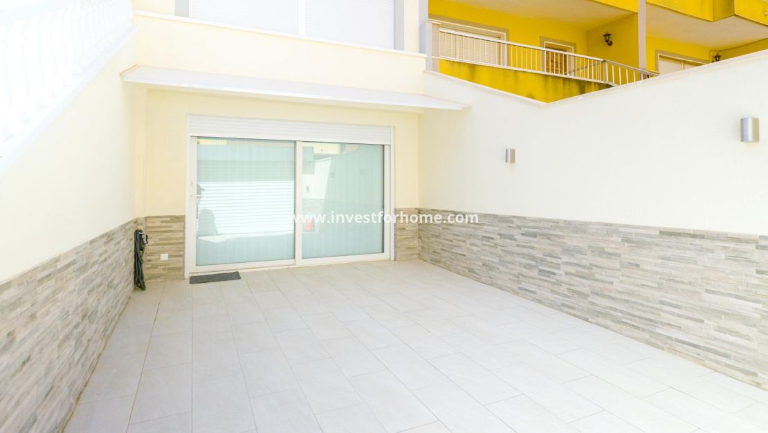 Sale - House - Torrevieja - Punta prima