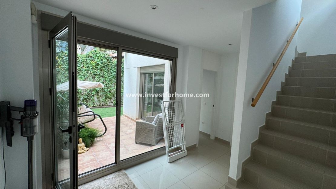 Sale - House - Torrevieja - Punta prima