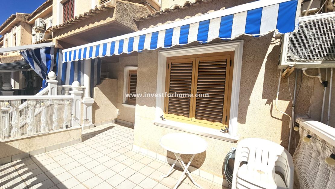 Sale - House - Torrevieja - Torrelamata - La Mata