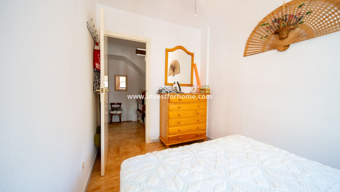 Sale - House - Torrevieja - Torrelamata - La Mata
