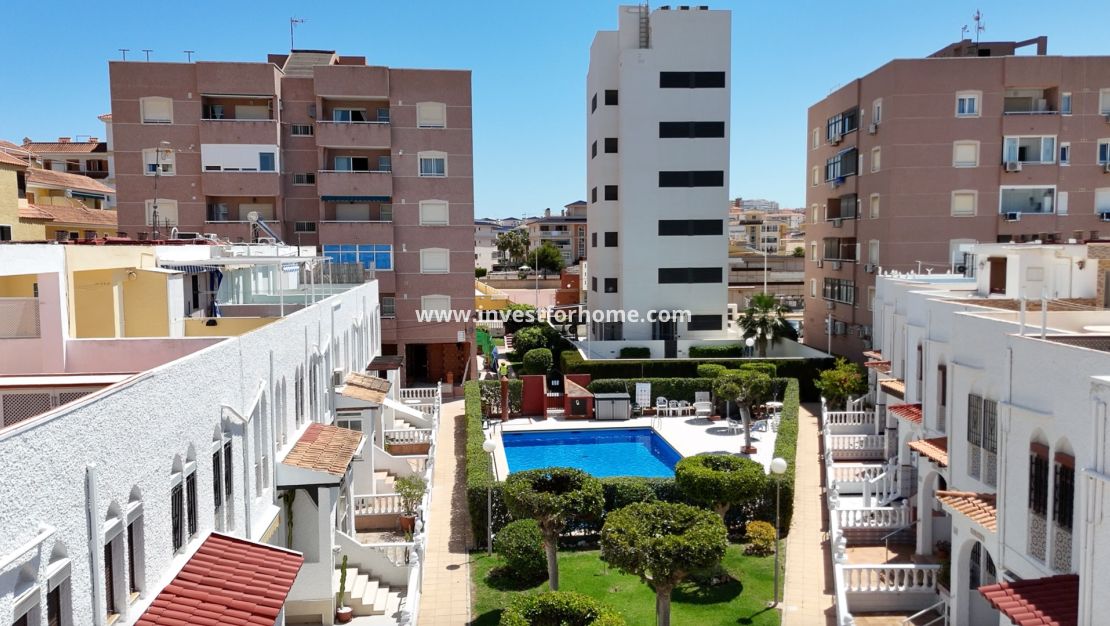Sale - House - Torrevieja - Torrelamata - La Mata