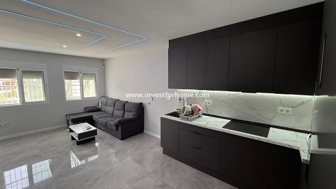 Sale - House - Torrevieja - Torreta Florida