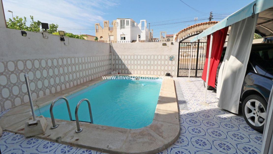 Sale - House - Torrevieja - Torreta Florida