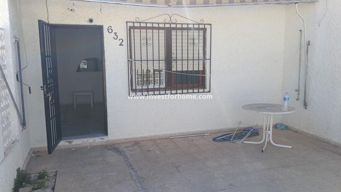 Sale - House - Torrevieja - Torreta Florida