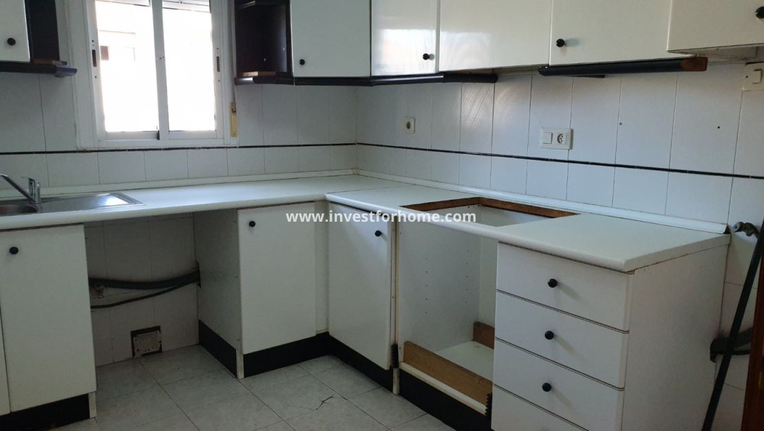 Sale - Penthouse - Torrevieja - Centro