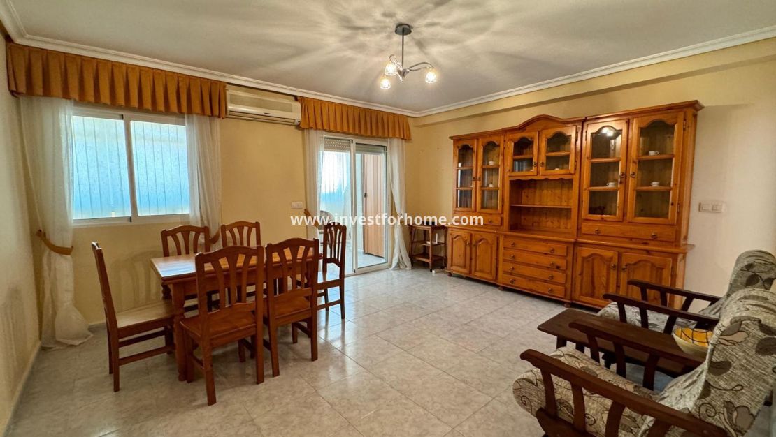 Sale - Penthouse - Torrevieja - Centro